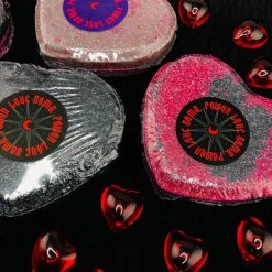 POISON LOVE BOMB Skulls Heart [Pink & Black] | BATH BOMB -Wixcraft Candles shop Photo27 8 21 103659am ce2547af 5f5f 4870 bc5d 8e725c343f22 700x700