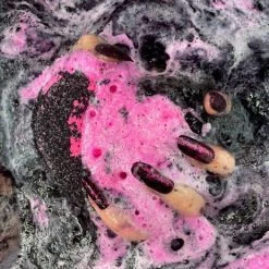 POISON LOVE BOMB Skulls Heart [Pink & Black] | BATH BOMB -Wixcraft Candles shop Pink and Black Heart13 e817e934 a990 4245 a762 06cc097f2982 700x700