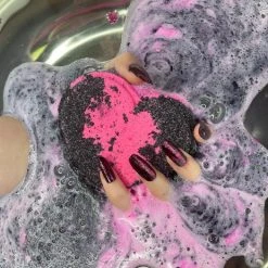 POISON LOVE BOMB Skulls Heart [Pink & Black] | BATH BOMB -Wixcraft Candles shop Pink and Black Heart5 c47af9b2 a4d3 423c afed 940581342dcb 700x700