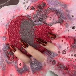 POISON LOVE BOMB Skulls Heart [Purple & Red] | BATH BOMB -Wixcraft Candles shop PurpleandRedHeart5 faffa5f2 2947 4cc5 b7b4 c2b483bbbe75 700x700