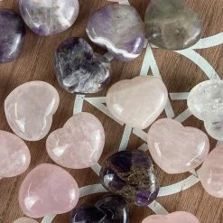 GOTHIC GIFTS Valentines Love Heart | CRYSTAL 13 GOTHIC GIFTS Valentines Love Heart | CRYSTAL -Wixcraft Candles shop gothic gifts love hearts crystals 2 8 700x700