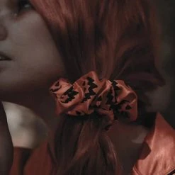 LIVELY GHOSTS Halloween Samhain Sleepwalker | SLEEPWEAR SET` -Wixcraft Candles shop lively ghosts samhain sleepwalker sleepwear set 15 700x700