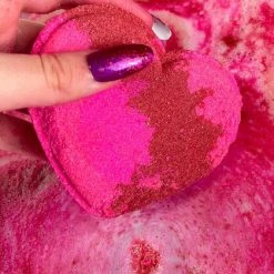 NEKO NAIL CULT Cats Cult [Strawberry] | HEART BATH BOMB -Wixcraft Candles shop neko nails bath bomb 2 44b9a88a 748f 4e39 868b 76145a760e80 700x700