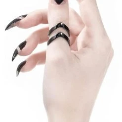 ROGUE AND WOLF Mens Accessories Hunt [Black Sterling Silver] | RING -Wixcraft Candles shop rogue and wolf hunt black sterling silver ring 1 700x700