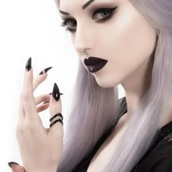 ROGUE AND WOLF Mens Accessories Hunt [Black Sterling Silver] | RING -Wixcraft Candles shop rogue and wolf hunt black sterling silver ring 4 700x700